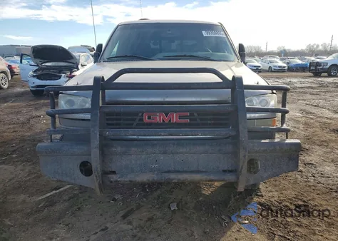 2004 GMC Sierra K2500 Heavy Duty из США, поврежденный, VIN 1GTHK29U24E324672